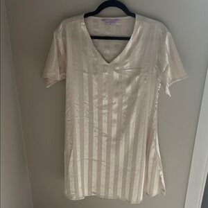 Gold/Cream Stripe V-Neck Short Sleeve Nightgown